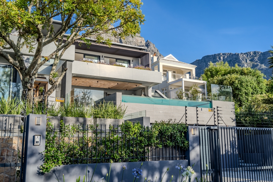 6 Bedroom Property for Sale in Camps Bay Western Cape